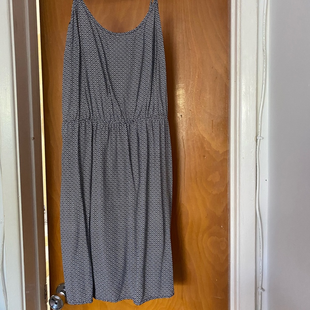 Women’s dress